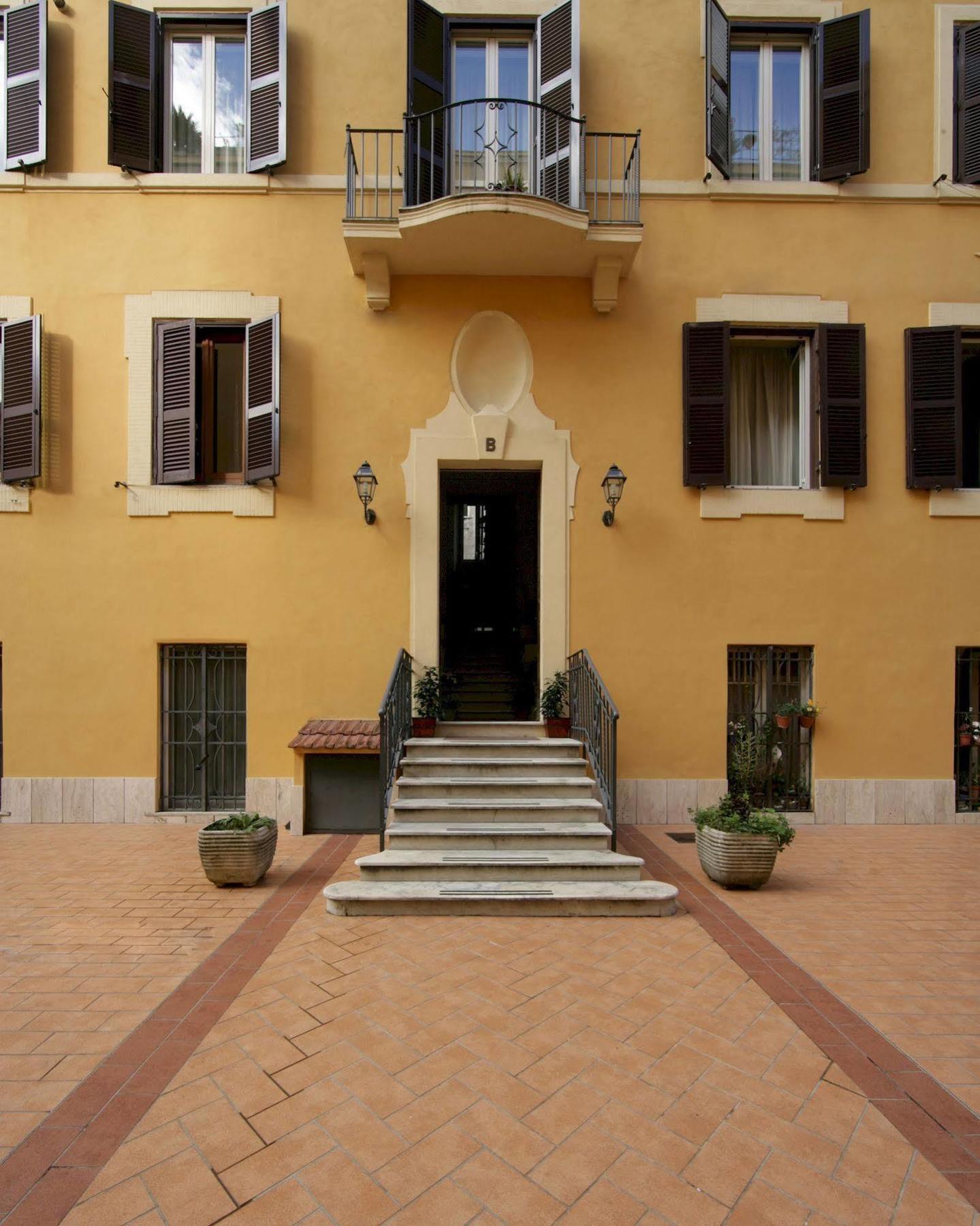 Vatican Bed & Breakfast 3*
